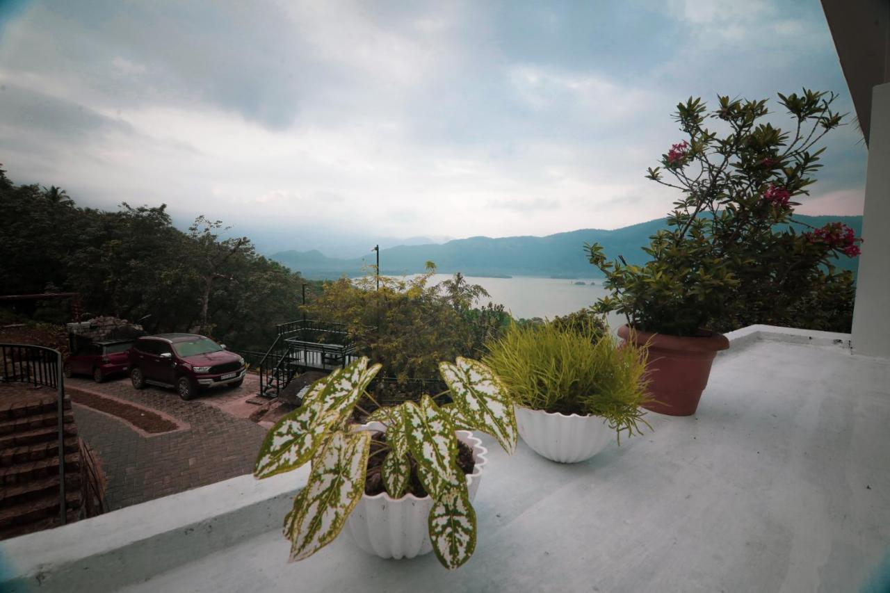 Casa Lucio Resorts Mannarakkat ภายนอก รูปภาพ